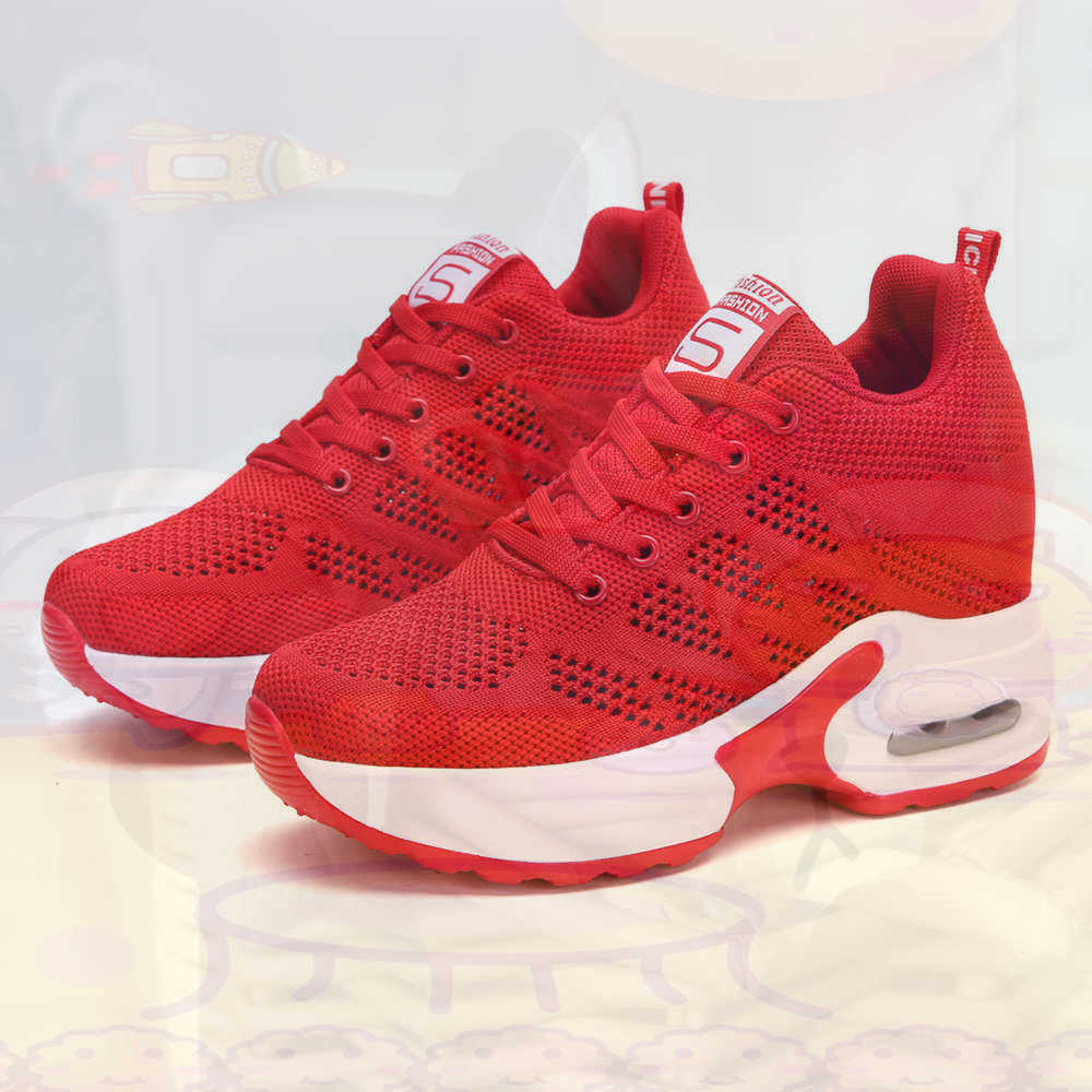 Red Size 36 Shoes Woman Tennis - огляд і ціна Vintage Collectible Shoes
