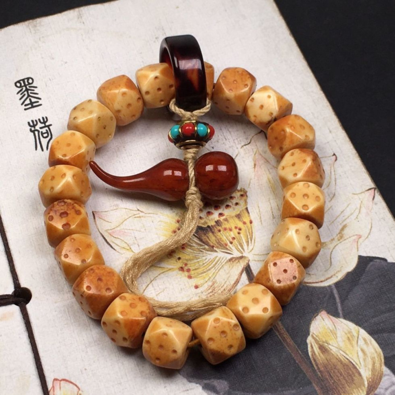 Bone Jadified Old Materials wi - огляд і ціна Vintage Collectibles And More